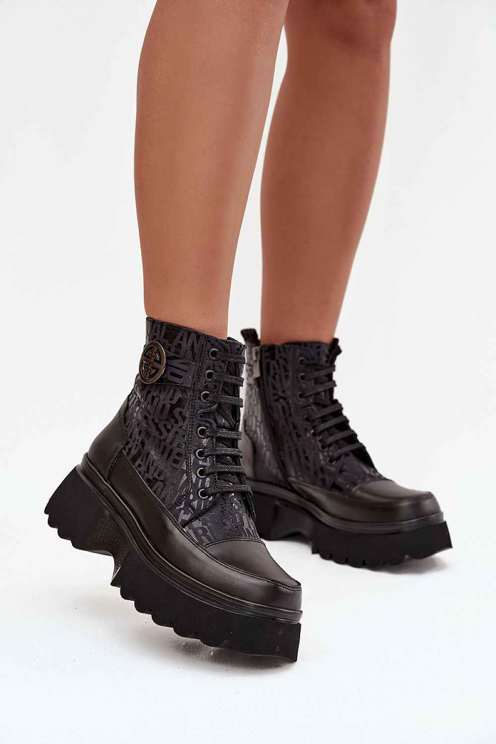 Boots model 222518